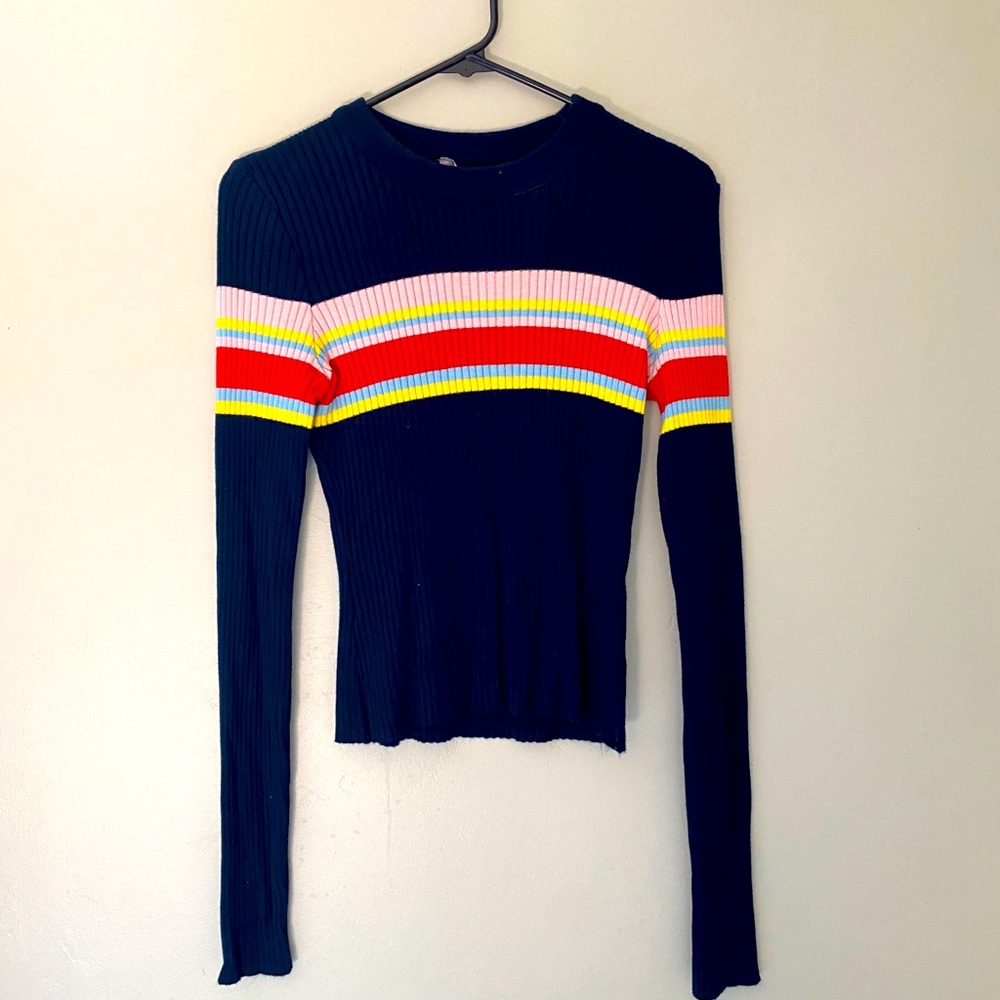 Ribbed fitted sweater